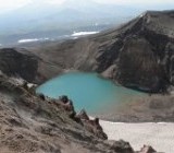Вулкан Малый Семячик и Кислое озеро