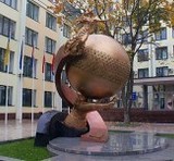 Памятник Планета Альфреда Нобеля
