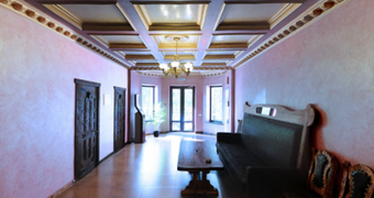 Южный дворик