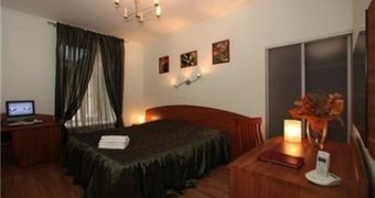 Акме на Малой Морской