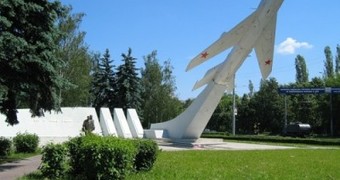Памятник героям авиаторам