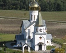Свято-Троицкий Холковский пещерный мужской монастырь