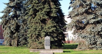 Памятник Глебу Ивановичу Успенскому