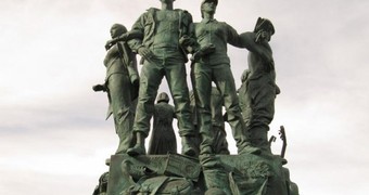Памятник Стройотрядам