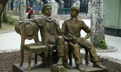 Памятник Дети лейтенанта Шмидта